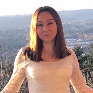 Meet your Posher, Evgenia